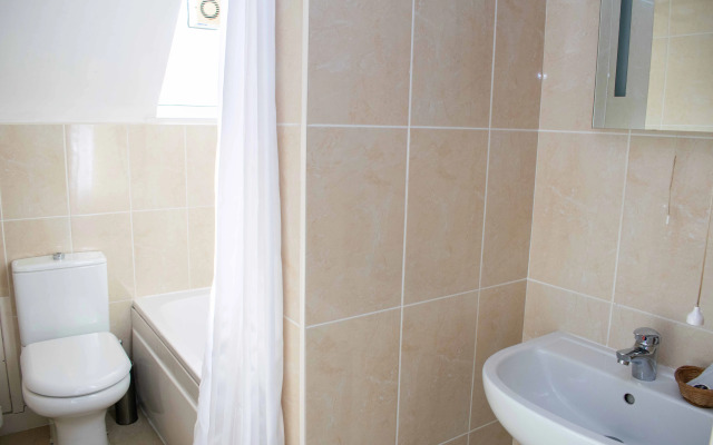 Royal Square Hotel - BHX & NEC