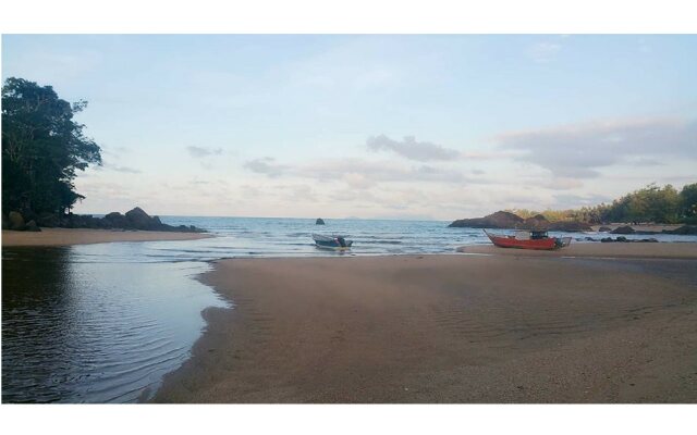 Pandan Goldcoast Holiday Villa