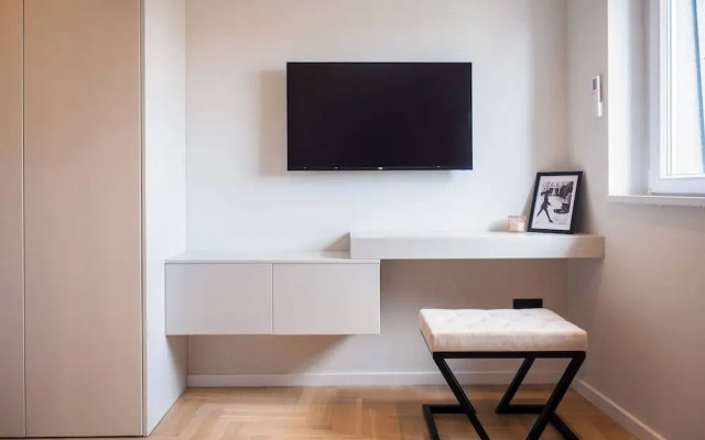 Residence Republic Square- Luxury at Top Location