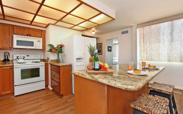 Royal Kahana 1020