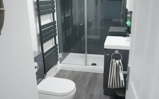 Garden-view Holiday Home in Plymouth With Sauna