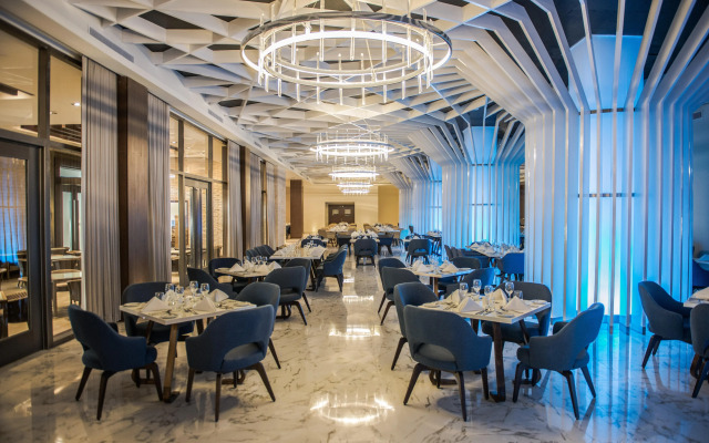 Royalton Riviera Cancun, An Autograph Collection All-Inclusive Resort & Casino