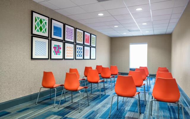 Holiday Inn Express & Suites Grenada by IHG