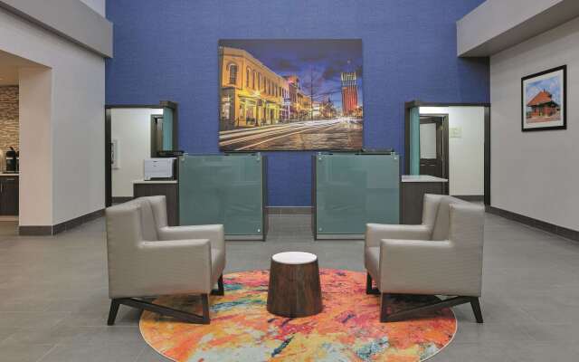 La Quinta Inn & Suites by Wyndham Tyler South