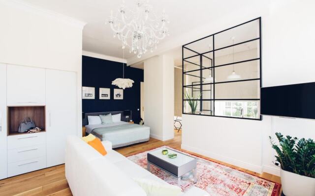 Adele Apartments