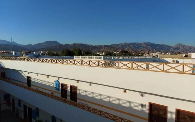 Golden Plaza Dahab Resort