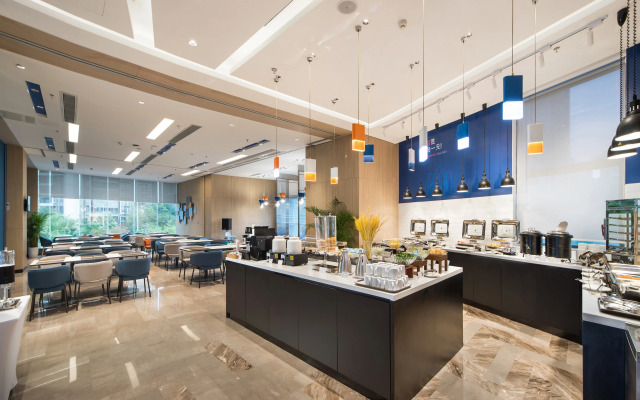 Junlin Selected Hotel (Shenzhen North Station Minzhi Subway Station Branch)