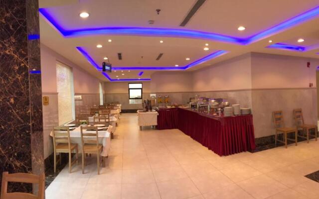 Thekra Hotel