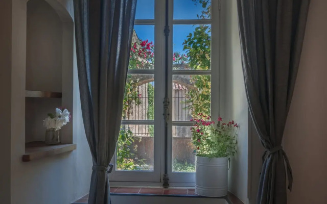 Maison Lou Roucas