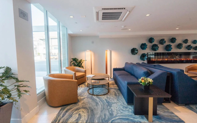 H2O Hermosa Beach Hotel