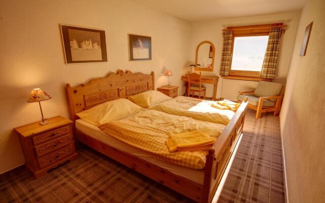 Chesa Munteratsch 2-Zimmerwohnung 102 Typ E