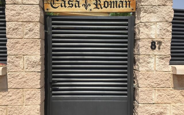 Casa Roman I