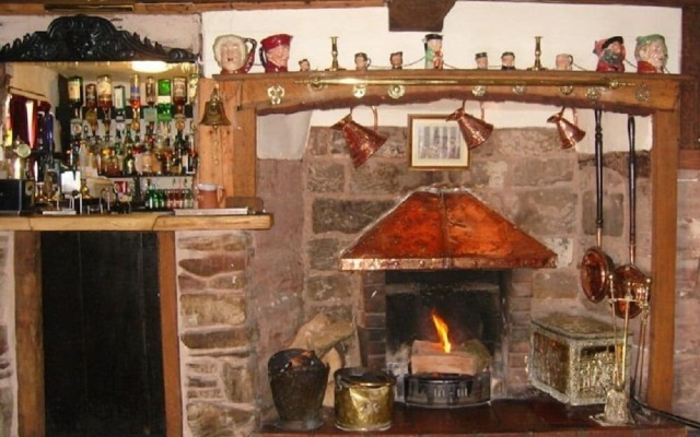 The Halfway House Inn