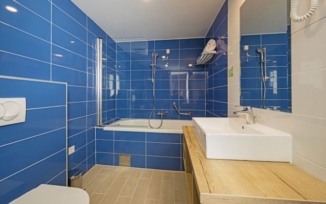 Aminess Vival Port9 Resort