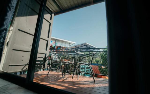 Kipbox hotel trang