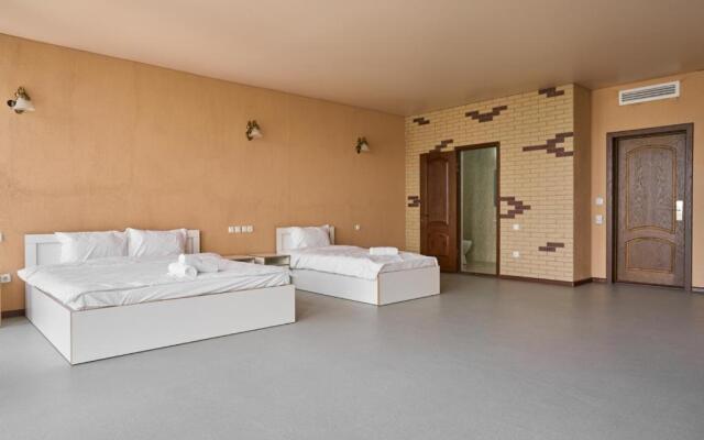 7Days Hotel