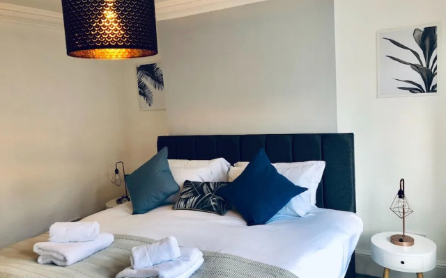 One-bedroom Near Mathematical Bridge by Belvilla