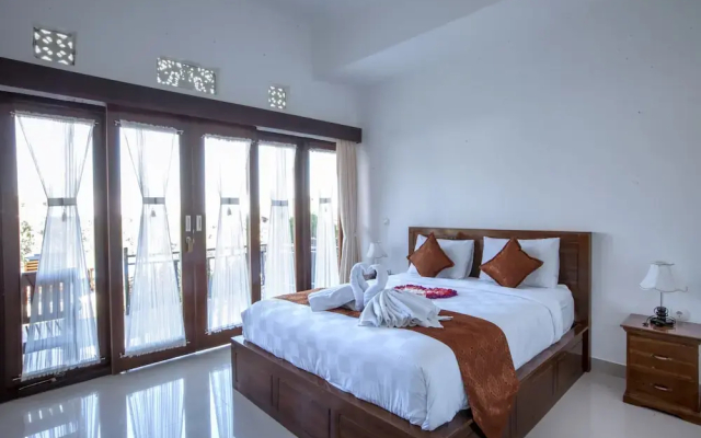 Kaylas Hill Resort