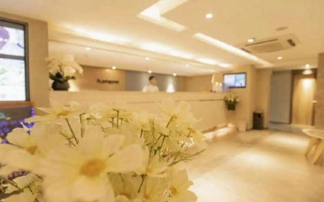 Homeinn · neo (Qinhuangdao Hebei Street Middle Section Sun City)