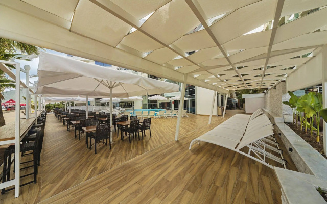 Poseidon Hotel - Adults Only