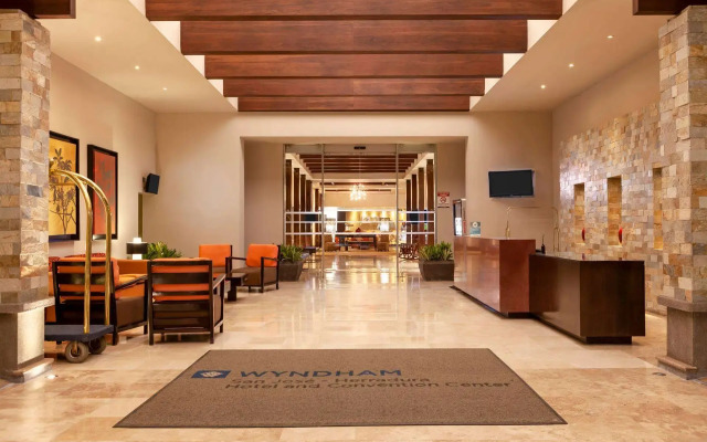 Wyndham San Jose Herradura Hotel & Convention Center
