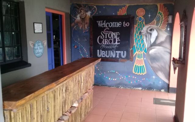 Stone Circle Lodge & Backpackers