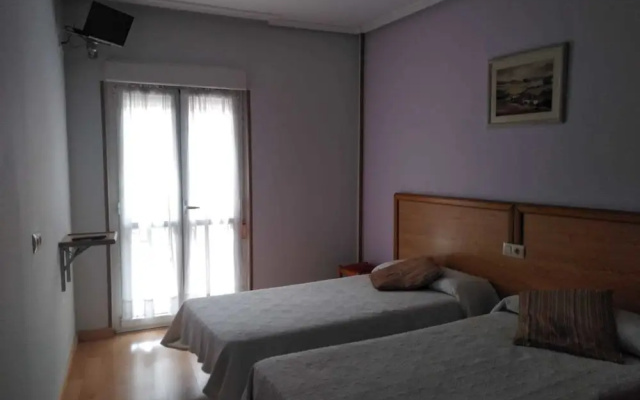 Hotel Rio Caudal