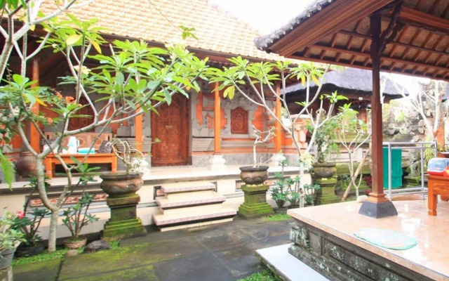 Suparsa's Home Stay