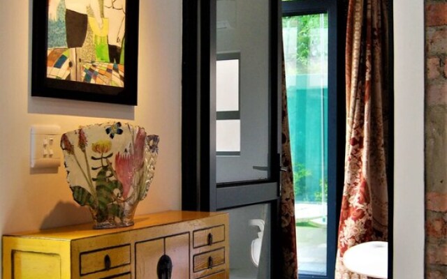 The Bright House Villa