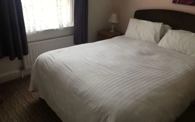 Bridge Farm Guesthouse