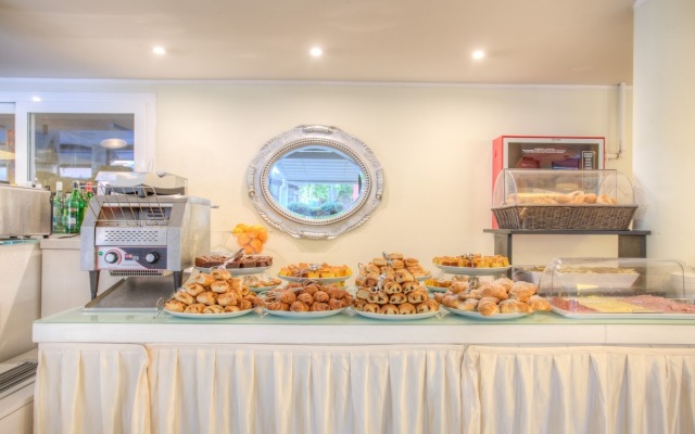 Ferretti Beach Hotel