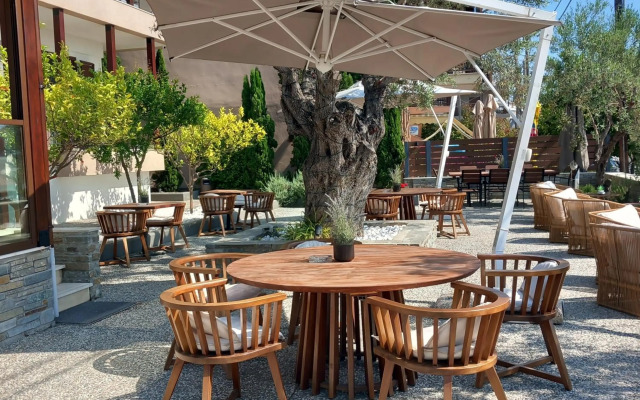 Ayia Marina Suites