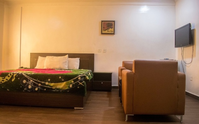 Exquisite Suites & Conference Centre