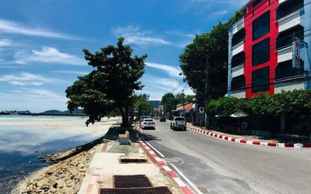 Win Hotel