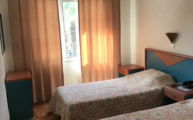 Blue Yacht Marina Apart Hotel