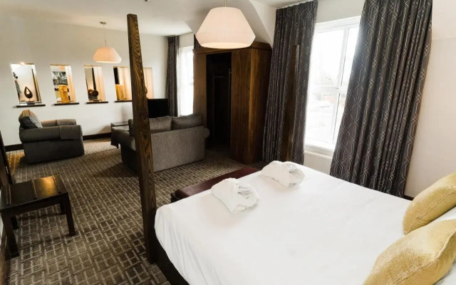 Redcastle Hotel, Golf & Spa