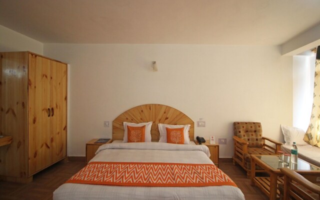 OYO 7625 Hotel Bhrigu