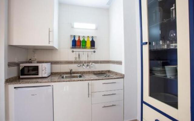 Apartamentos los Cantaros