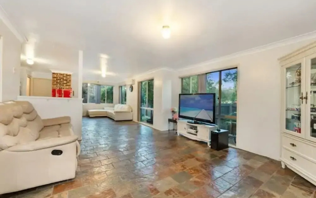 Metawise Cozy Family Room in Shared Home Free Parking