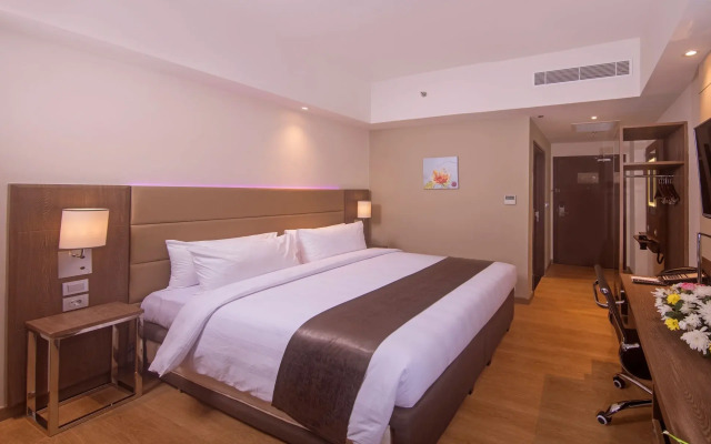 Bigland Hotel & Convention Sentul