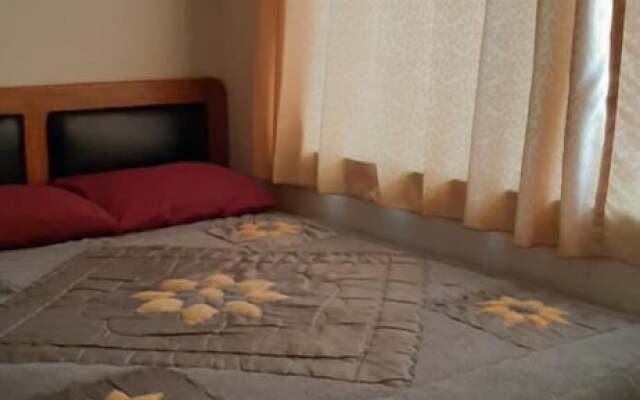 The Grasshopper Hostels AV Alta