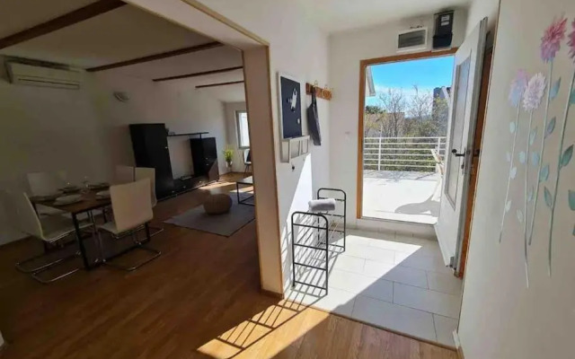 Prostorný domov v nejkrásnější části Chorvatska