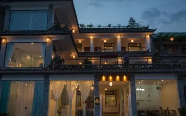 Shuanglang Ziyan Zhuangyuan Inn