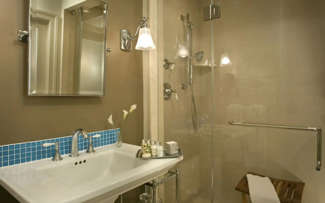 1715 on Rittenhouse, A Boutique Hotel