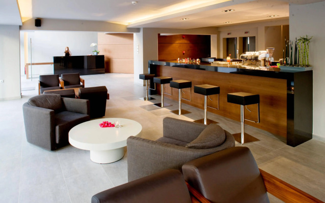 Oktober Downtown Boutique Hotel