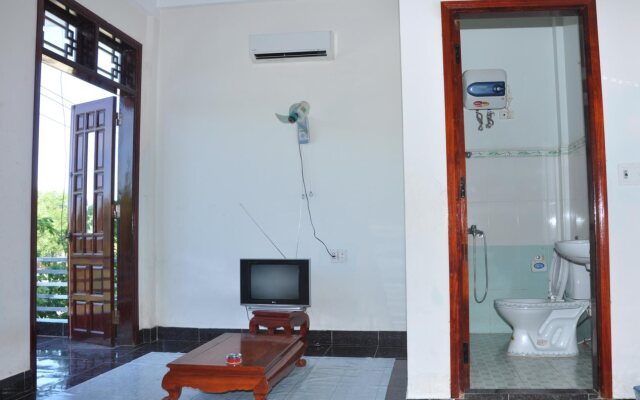 Lum Dong Tien Hotel