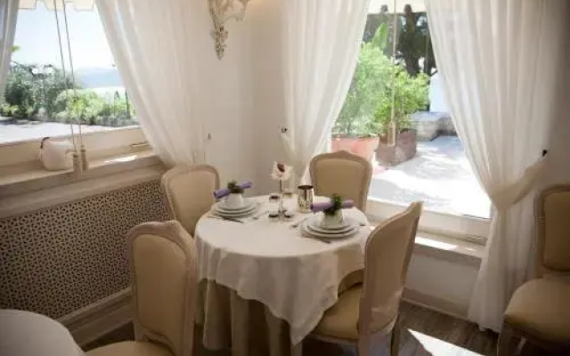 Villa Florida & Suite Apartments