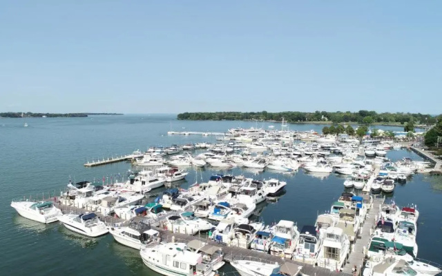 Put in Bay Island Club 56