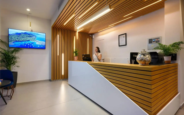 Ray Hotel Corfu