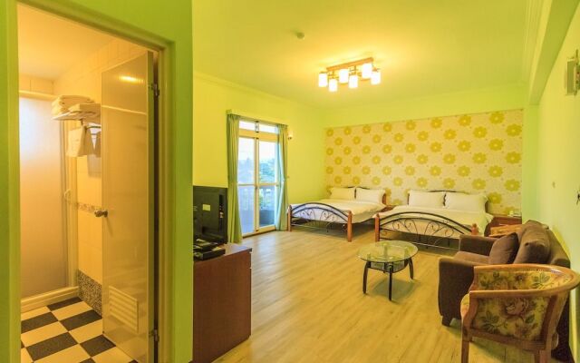 Starry Hotel